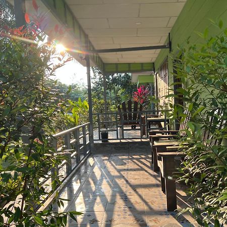 Baan Tarn Naam Hostal Ban Lam Ru Exterior foto